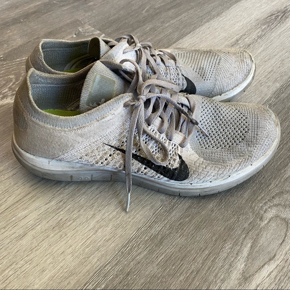 Nike Flyknit FreeRun sz 11